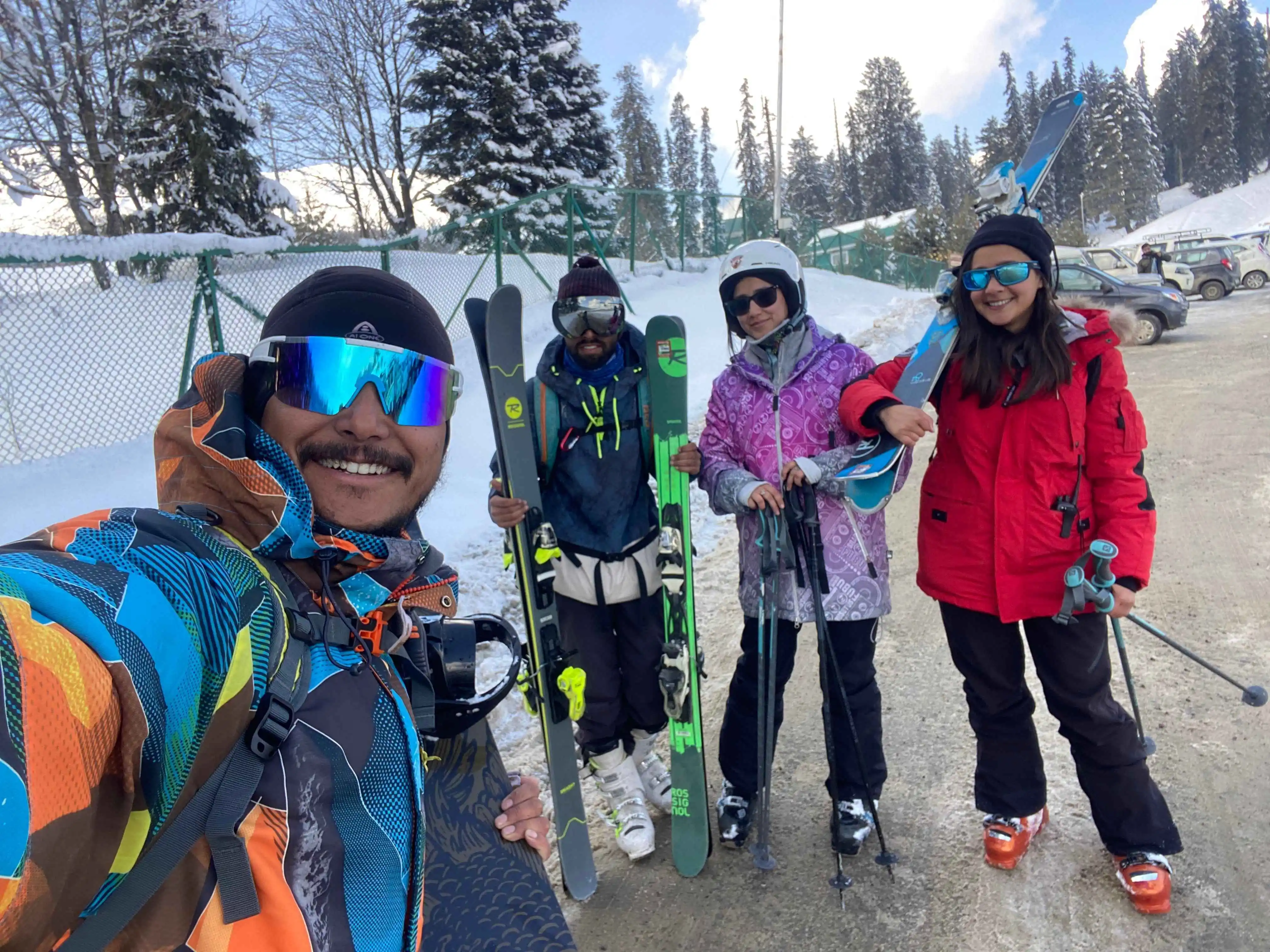 Image for blog titled Learning Skiing and Snowboarding in India: Why Gulmarg is the Ultimate Destination